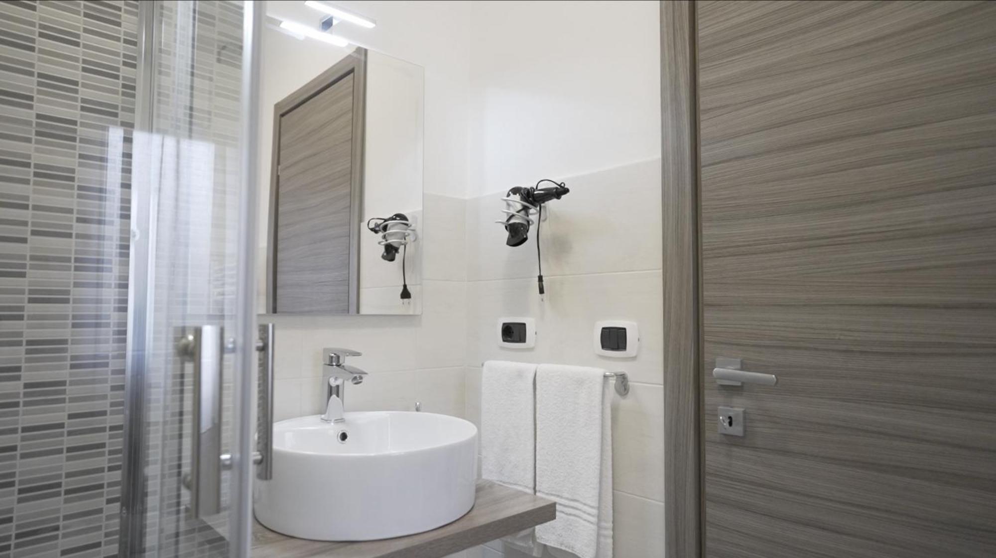 B&B Arco Dei Sogni 切拉诺 外观 照片